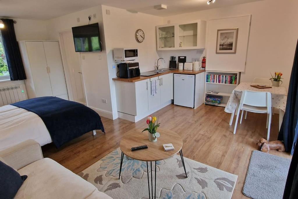 Clovelly Green Cottage Экстерьер фото